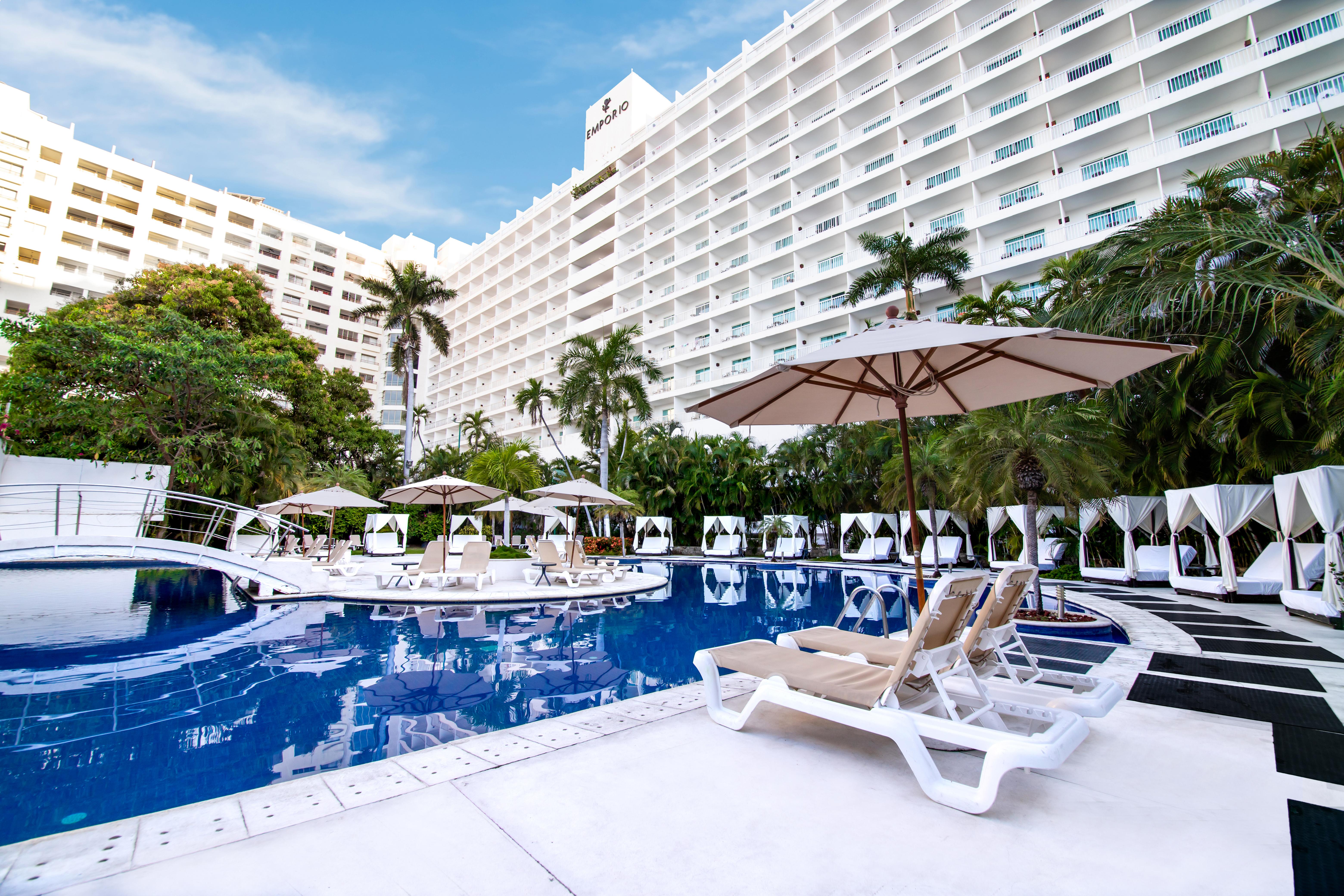 Hôtel Emporio Acapulco Extérieur photo